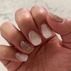 0.5 oz jar of D378 Prosecco Dip Powder by Revel Nail